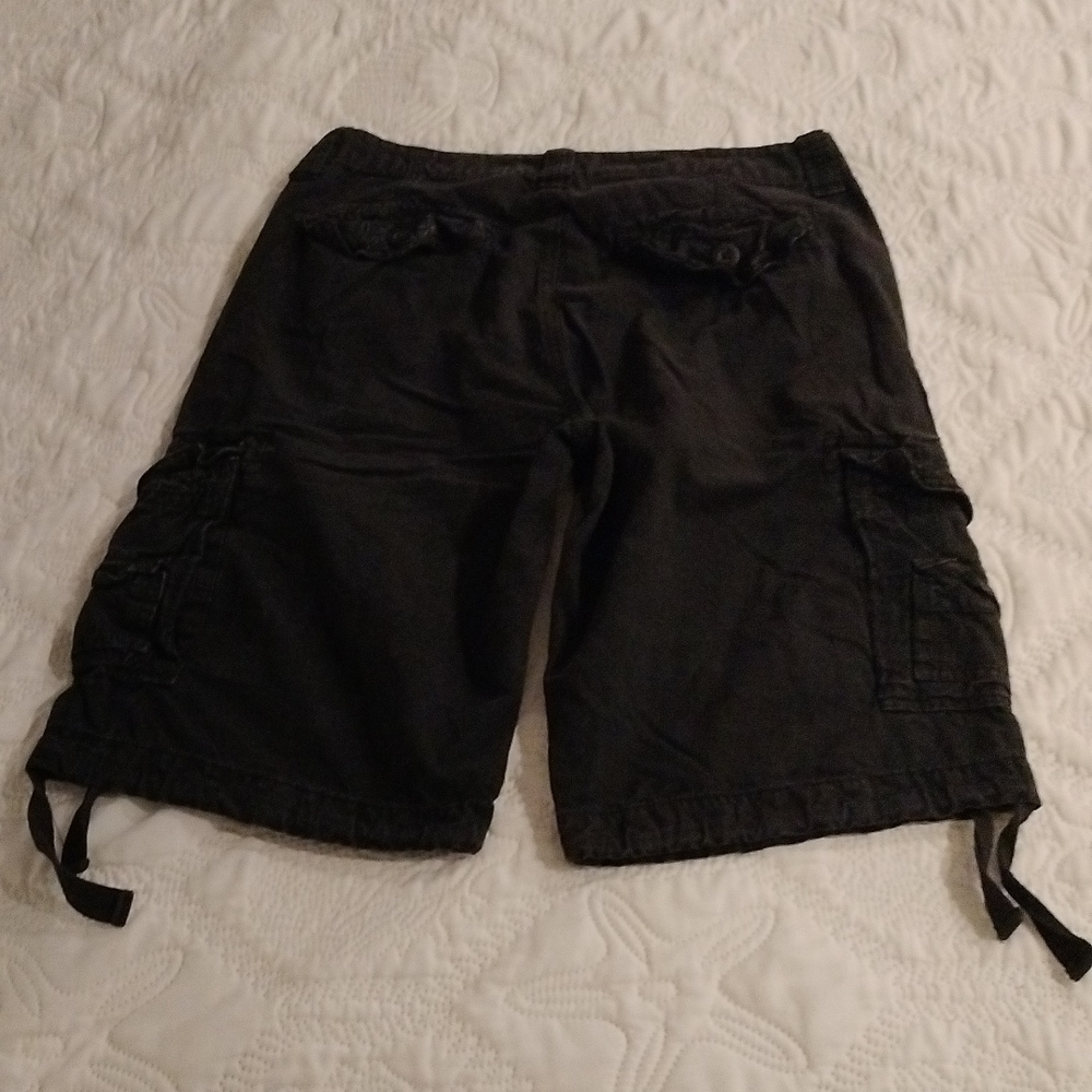 ⚜️ Smoke Rise Cargo Shorts - Picture 8 of 13